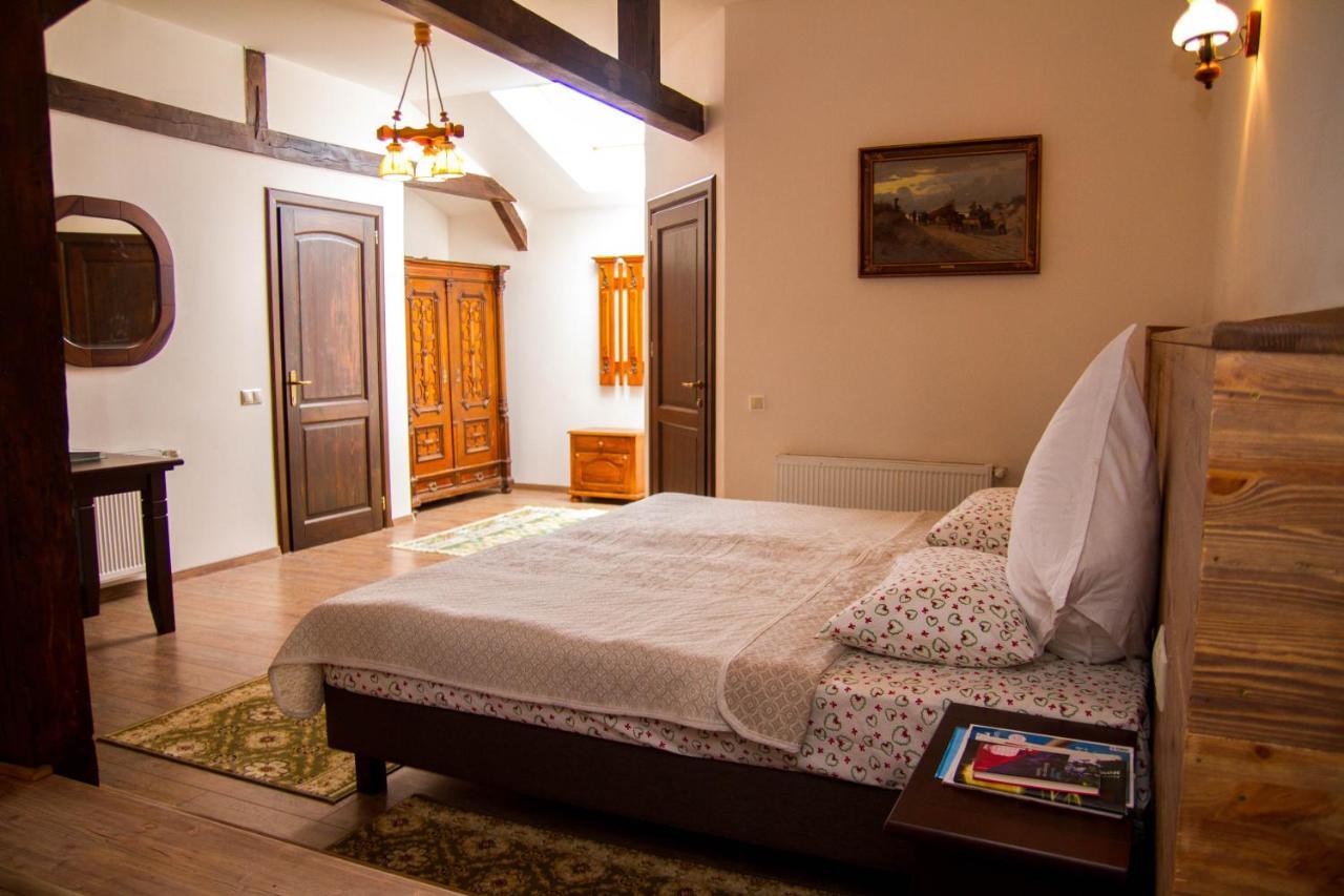 Hotel Bielmann Sînpetru Buitenkant foto