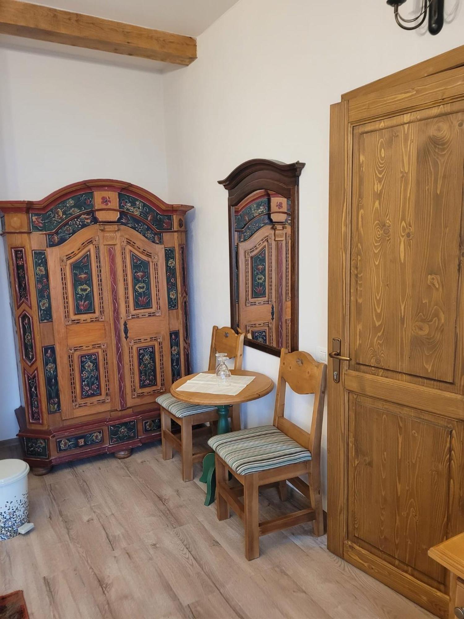 Hotel Bielmann Sînpetru Buitenkant foto